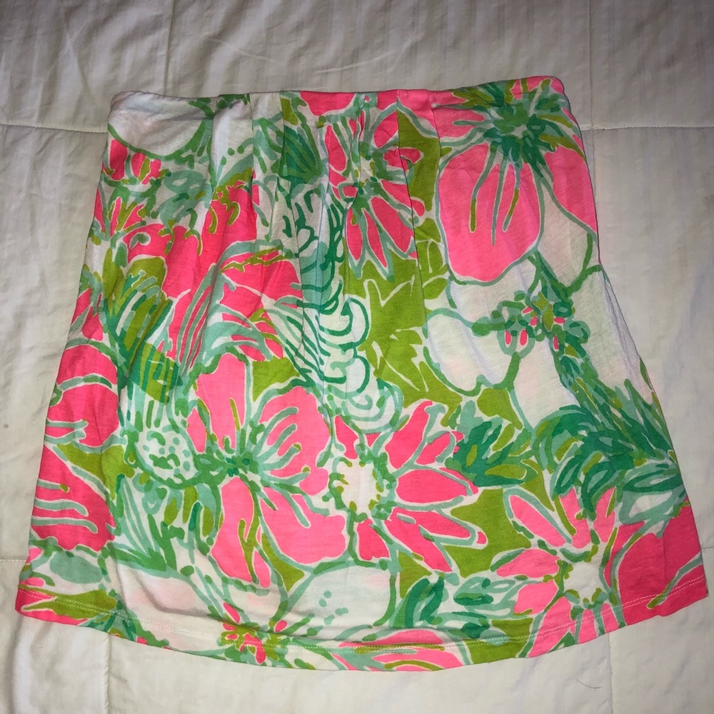 NWOT Strapless Lilly Top🌺